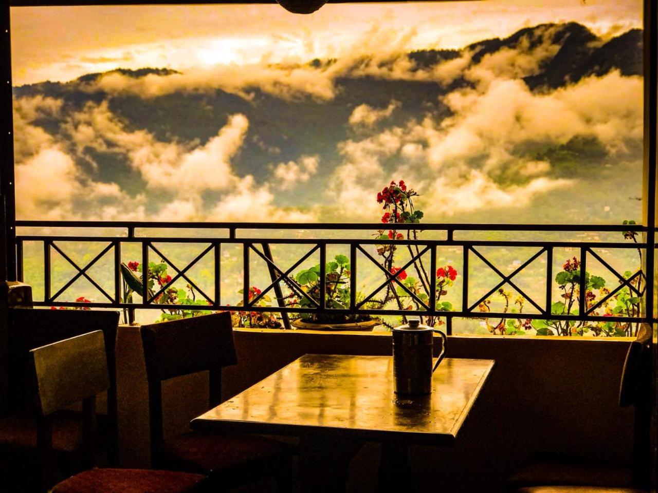 Hotel Shivalik Retreat กังต็อก ภายนอก รูปภาพ